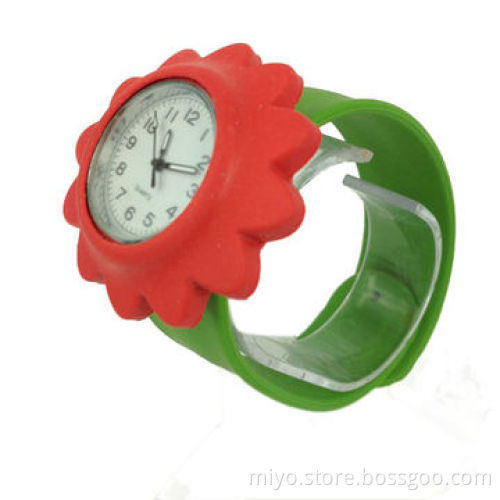 Kids' Flower-shaped Silicone Slap Watch, Light Weight, Convenient to Carry